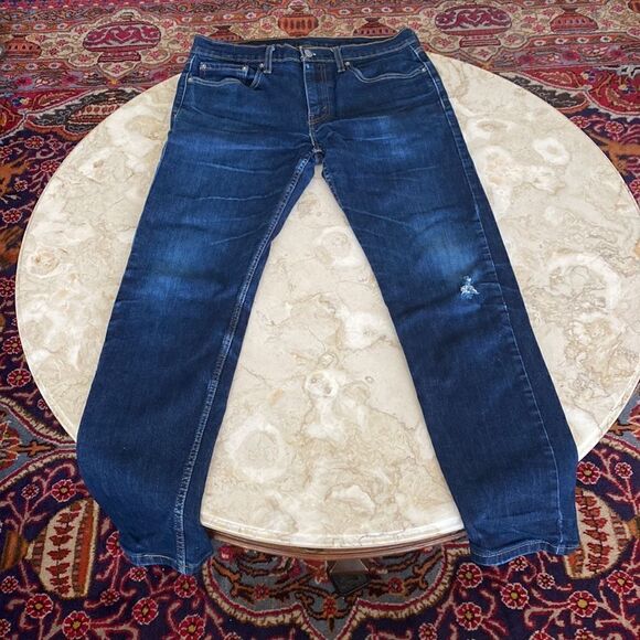 Levi’s 502™ Taper Flex Jeans - Picture 3 of 15